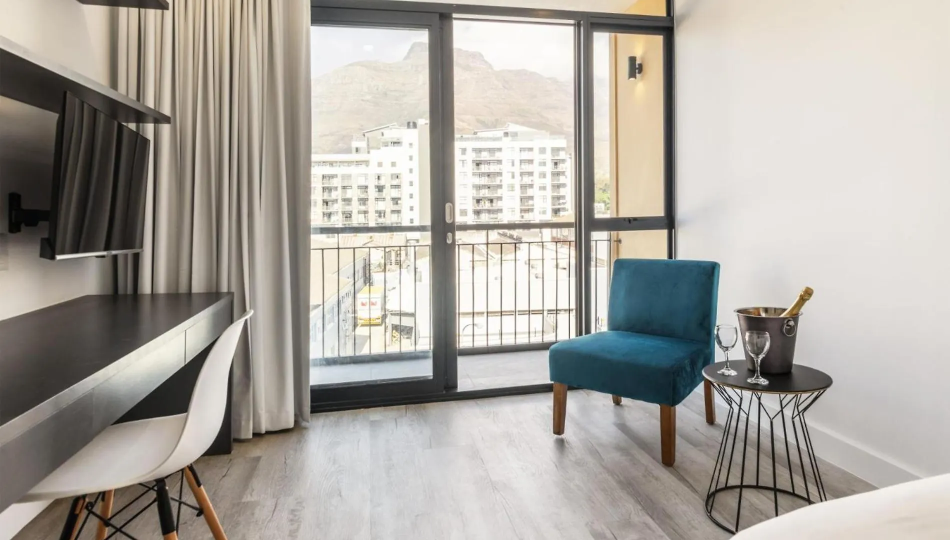 Apartment Peaceful Nook In A Heritage-Rich Setting Cape Town